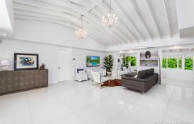 Villa – Key Biscayne, Florida, Amerika Birleşik Devletleri. 1,552,000 €