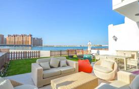 Villa – The Palm Jumeirah, Dubai, BAE. $2,825,000