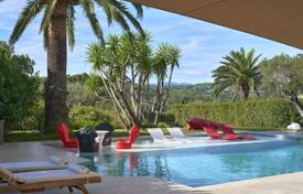 Villa – Saint-Tropez, Cote d'Azur (Fransız Rivierası), Fransa. 11,000,000 €