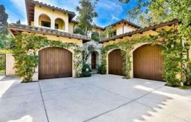 Villa – Los Angeles, Kaliforniya, Amerika Birleşik Devletleri. $2,099,000