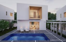 Villa – Chloraka, Baf, Kıbrıs. From $783,000