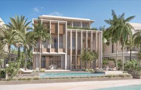 Villa – The Palm Jumeirah, Dubai, BAE. From $9,777,000